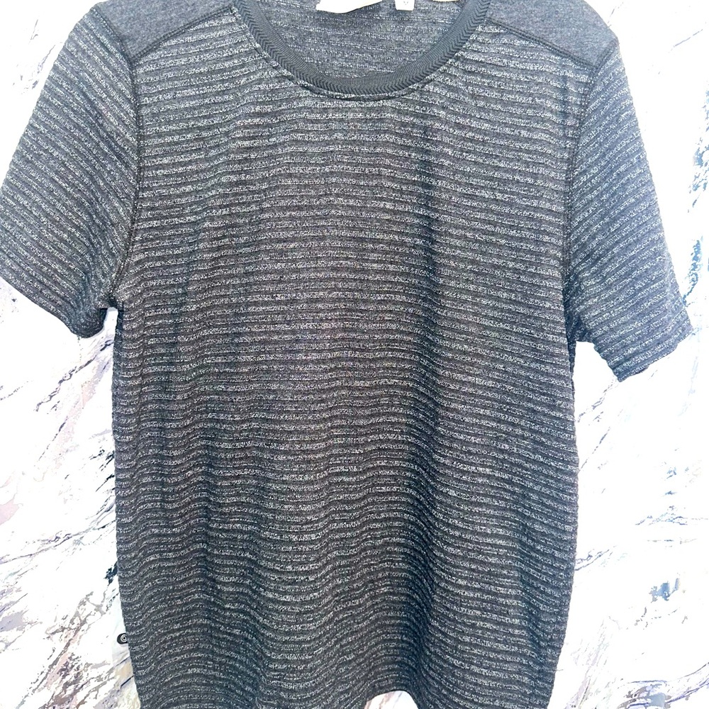 Hudson Barrow Knitwear Gray Striped ribbed Short Sleeve Shirt Minimalist style M
